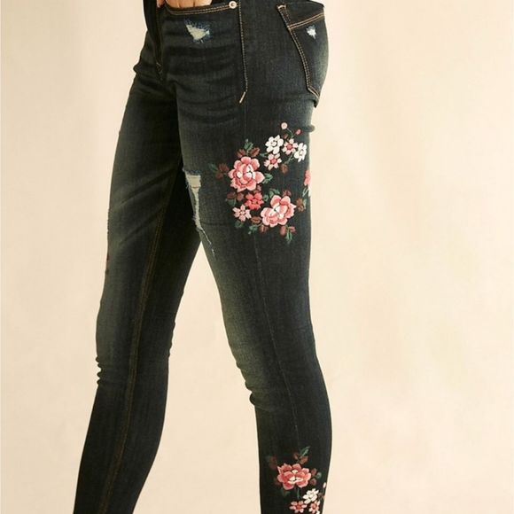 Express Denim - EXPRESS Floral Embroidered Jegging Skinny Jeans
